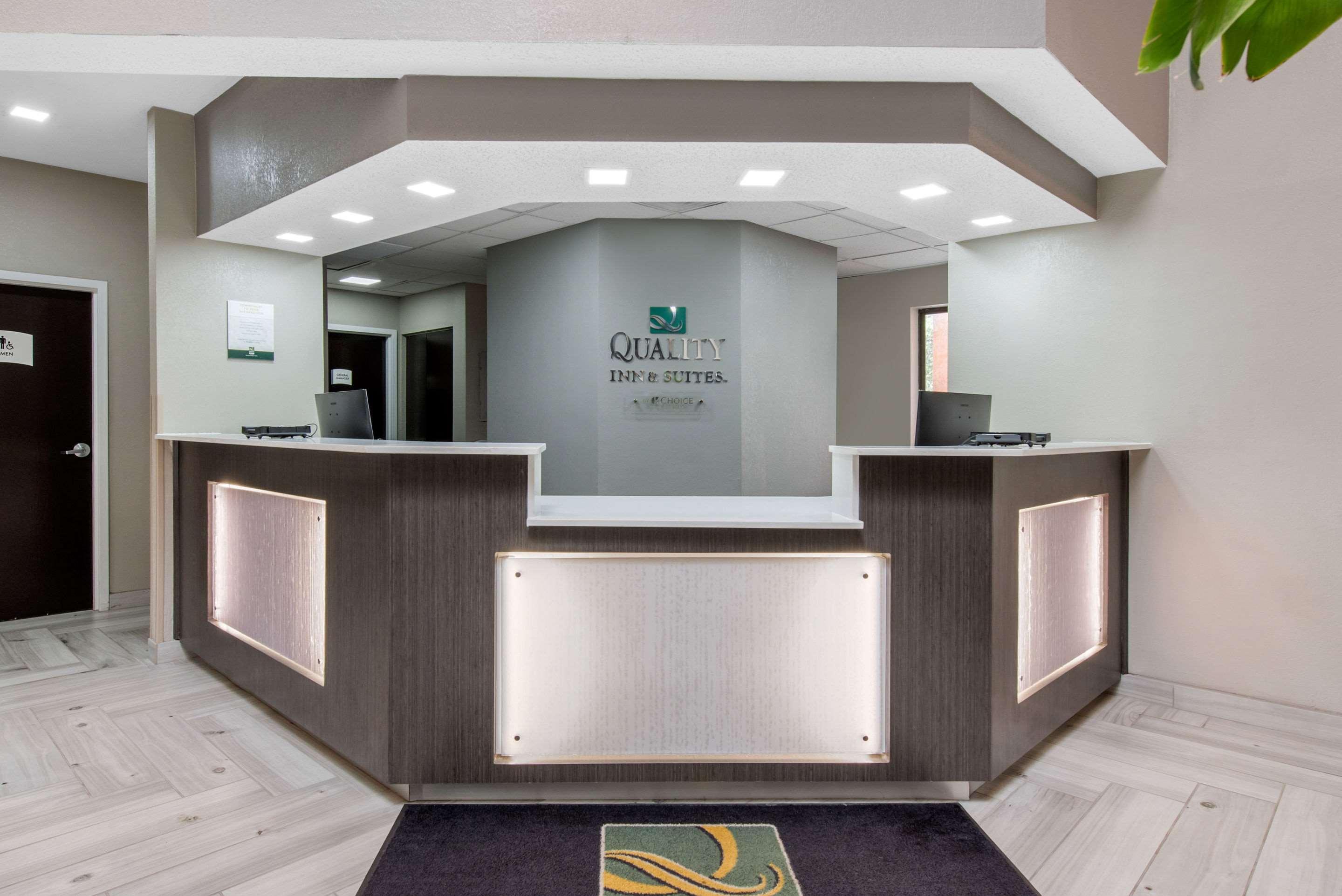 Quality Inn & Suites Brownsburg - Indianapolis West מראה חיצוני תמונה