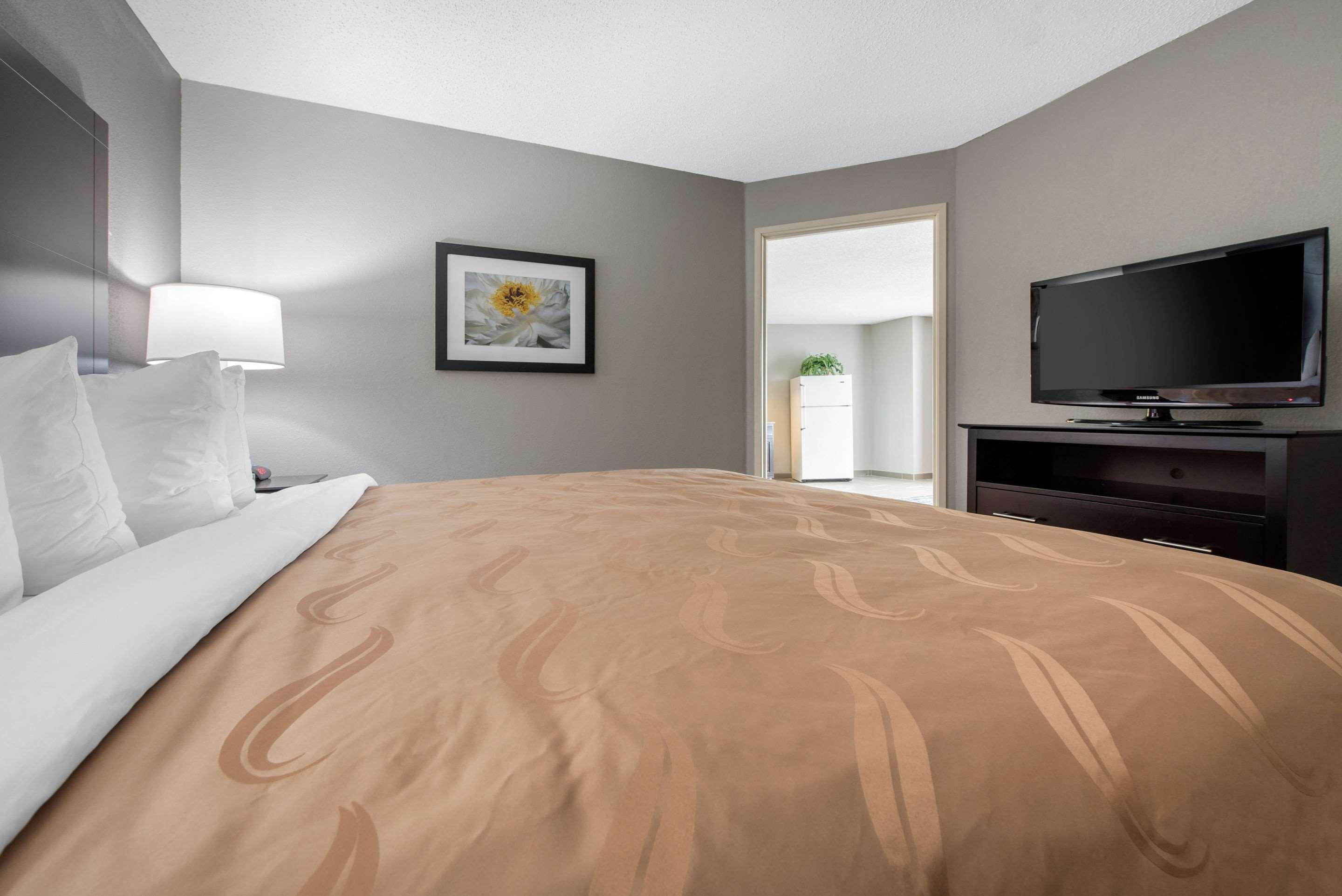 Quality Inn & Suites Brownsburg - Indianapolis West מראה חיצוני תמונה