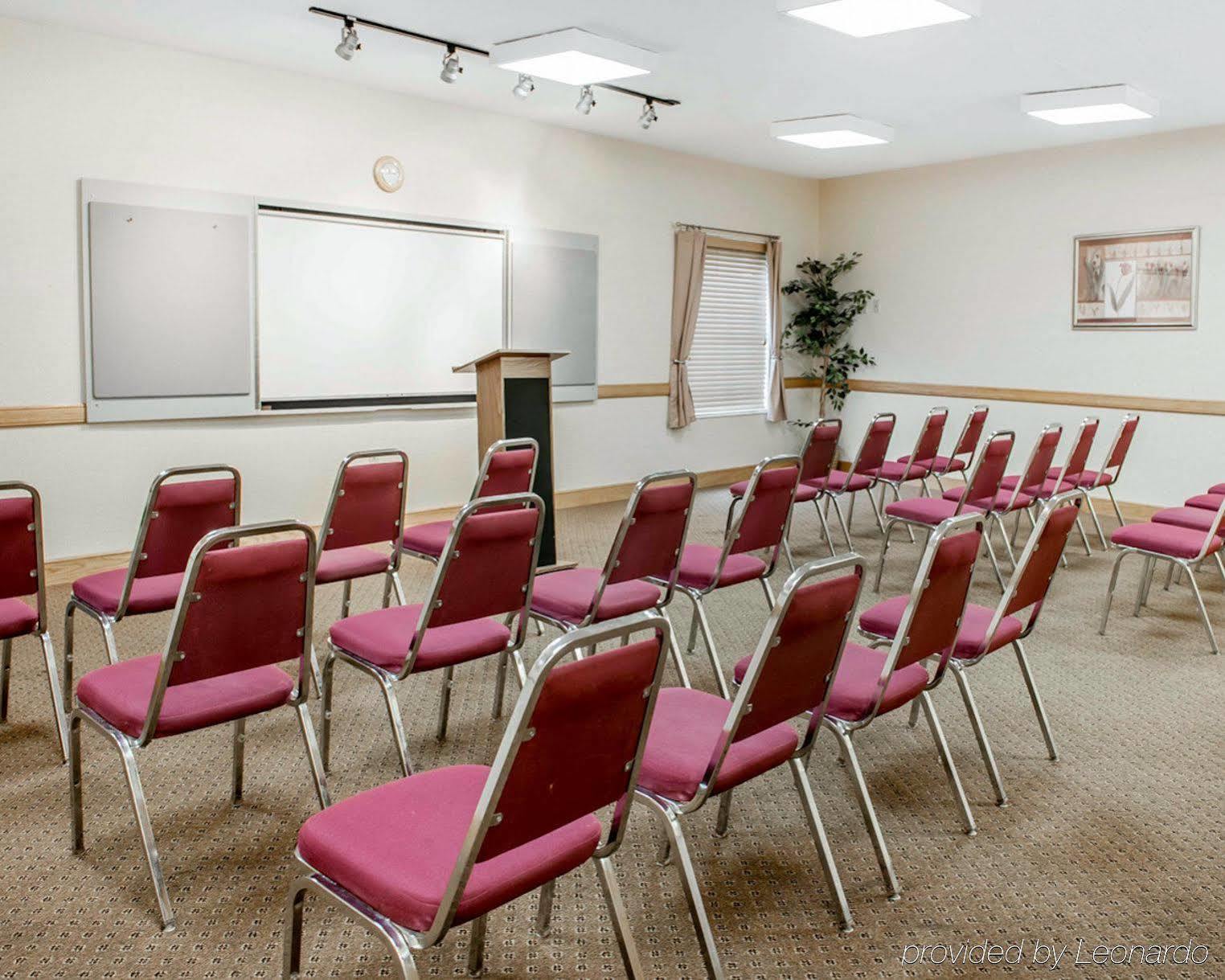 Quality Inn & Suites Brownsburg - Indianapolis West מראה חיצוני תמונה